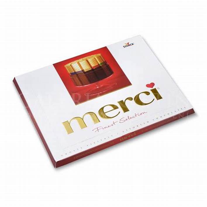 Hộp Merci Finest Selection 250G (Xanh,Đỏ)