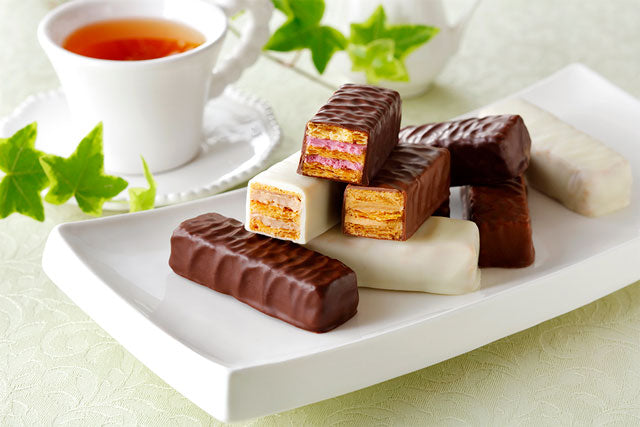 Hộp Bánh Quy Sweet Selection Koibito Hiroba 37P