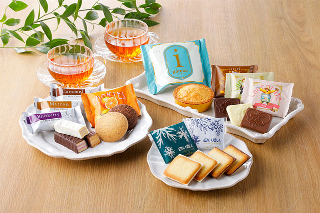 Hộp Bánh Quy Sweet Selection Koibito Hiroba 37P